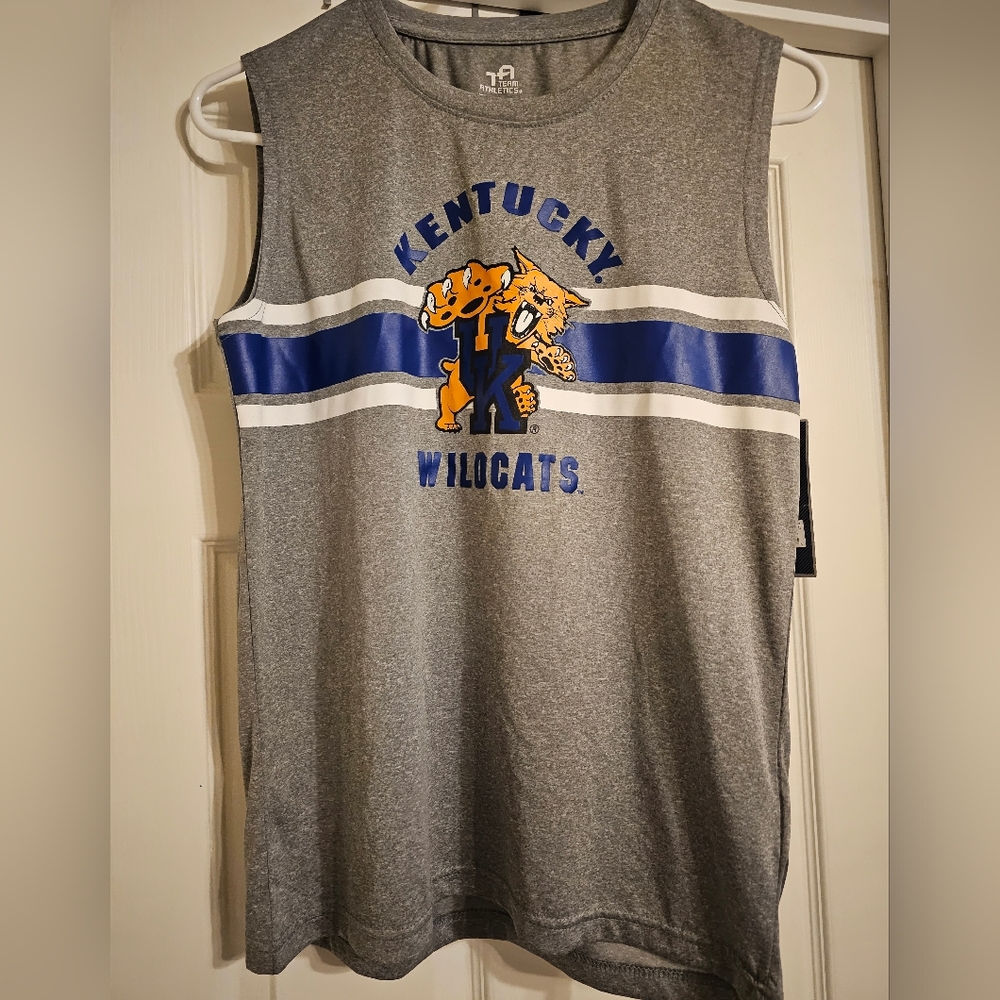 NWT Kentucky Wildcats boys tank top. Size: XL (boys 16/18) - Picture 2 of 6